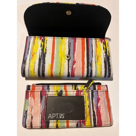 APT.9 Multicolor Striped Wallet With Card Slots & Coin Pouch - Picture 4 of 7